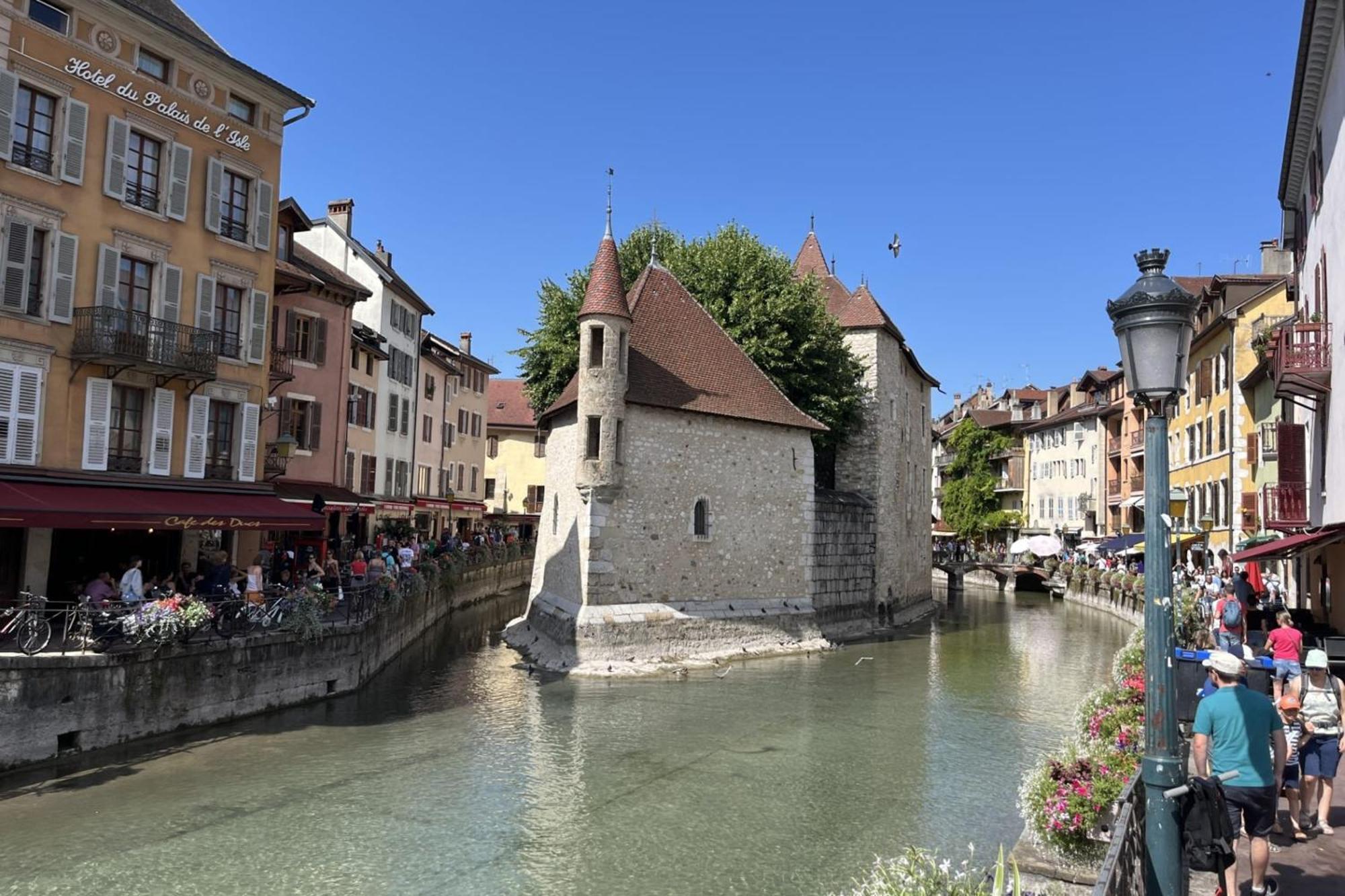 Apartment Penthouse Flat South-facing Terrace - Welkeys Annecy